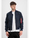 Pánska bunda v klasickom bomber strihu. Na zadnej časti sa nachádza vyšitý veľký znak Alpha Industries a taktiež v prednej časti.