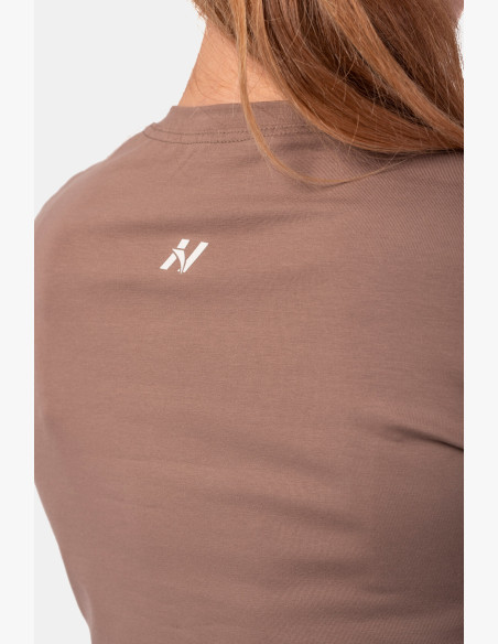 NEBBIA Minimalist Logo NEBBIA Crop T-shirt brown