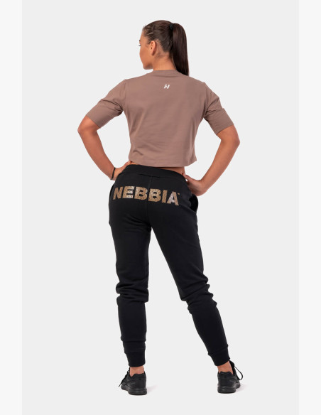 NEBBIA Minimalist Logo NEBBIA Crop T-shirt brown