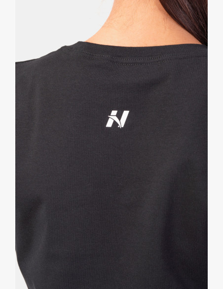 NEBBIA Minimalist Logo NEBBIA Crop T-shirt black