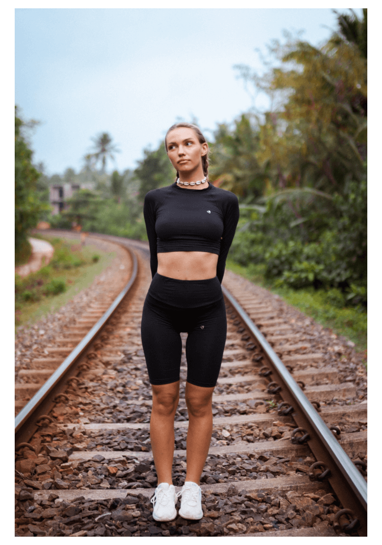 GoldBee Drawstring Shorts Long Black
