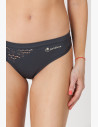 We offer you the new seamless cut of the BeString, an even more perfect shape and extravagant design.