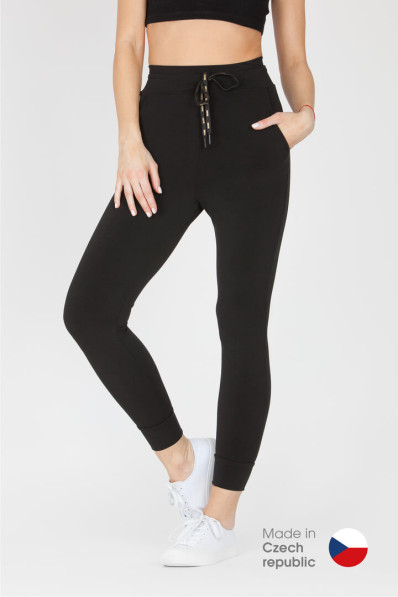 Tepláky GoldBee Joggers BeSweet Black