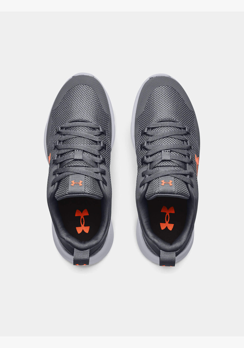 Shoes Under Armour UA Essential Pitch...