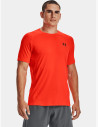 The Under Armour Men's HG Armour Fitted T-Shirt offers you breathable, lightweight material.