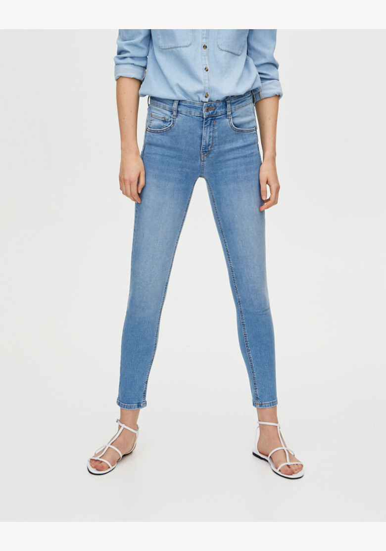 Push-up jeans Pull & Bear