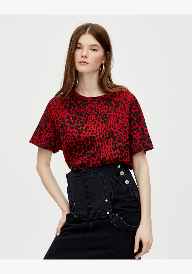 Dámske tričko s leopardím vzorom Pull & Bear