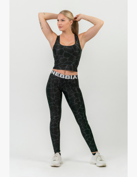 NEBBIA NATURE-INSPIRED sporty crop top Racer back