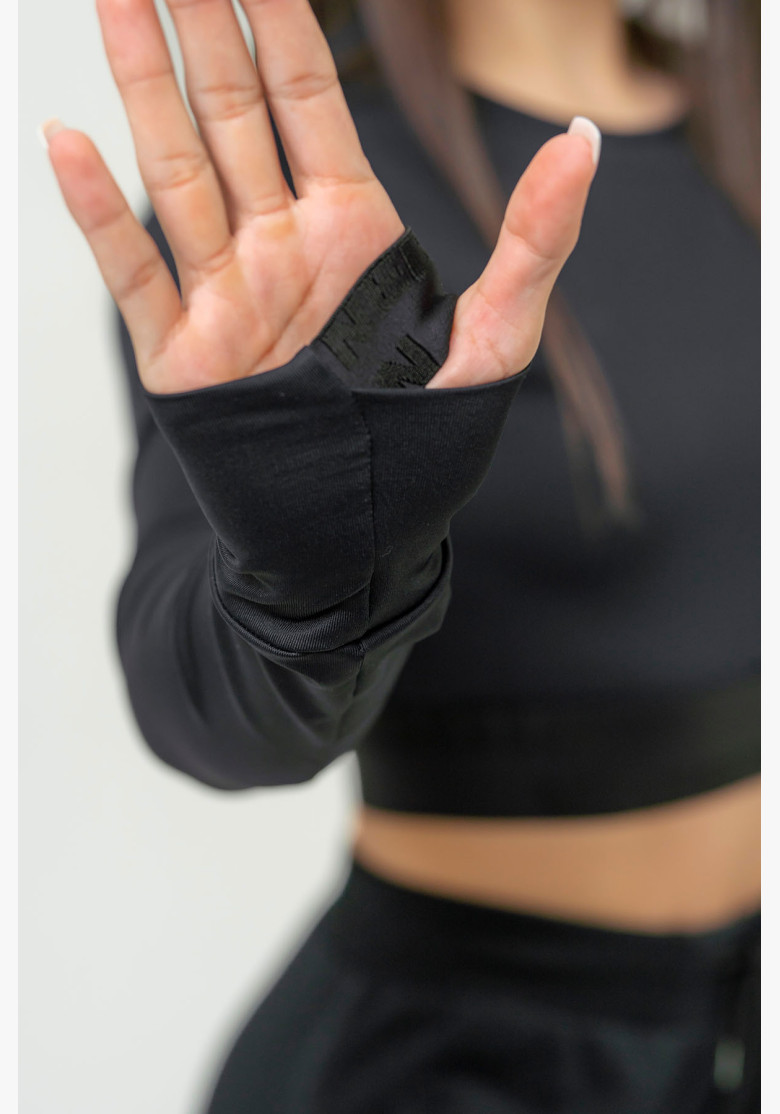 NEBBIA Women's crop top with long... NEBBIA Women's crop top with long...