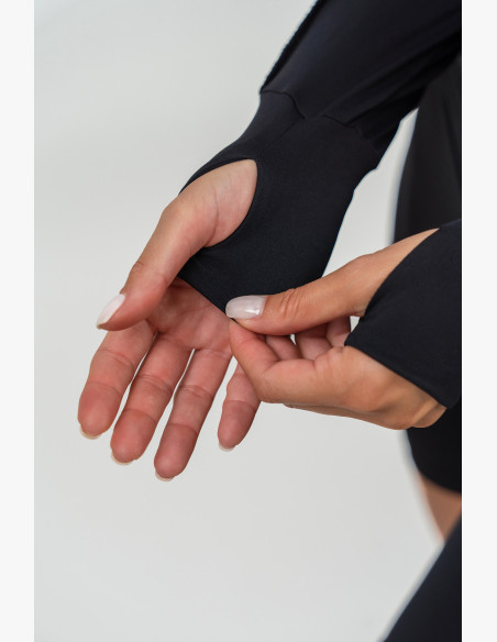 NEBBIA Sports top with long sleeves WINNER