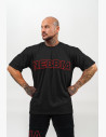 A high-quality cotton T-shirt with a characteristic bodybuilding cut will accentuate your muscular proportions and at the same time allow you unrestricted movement.