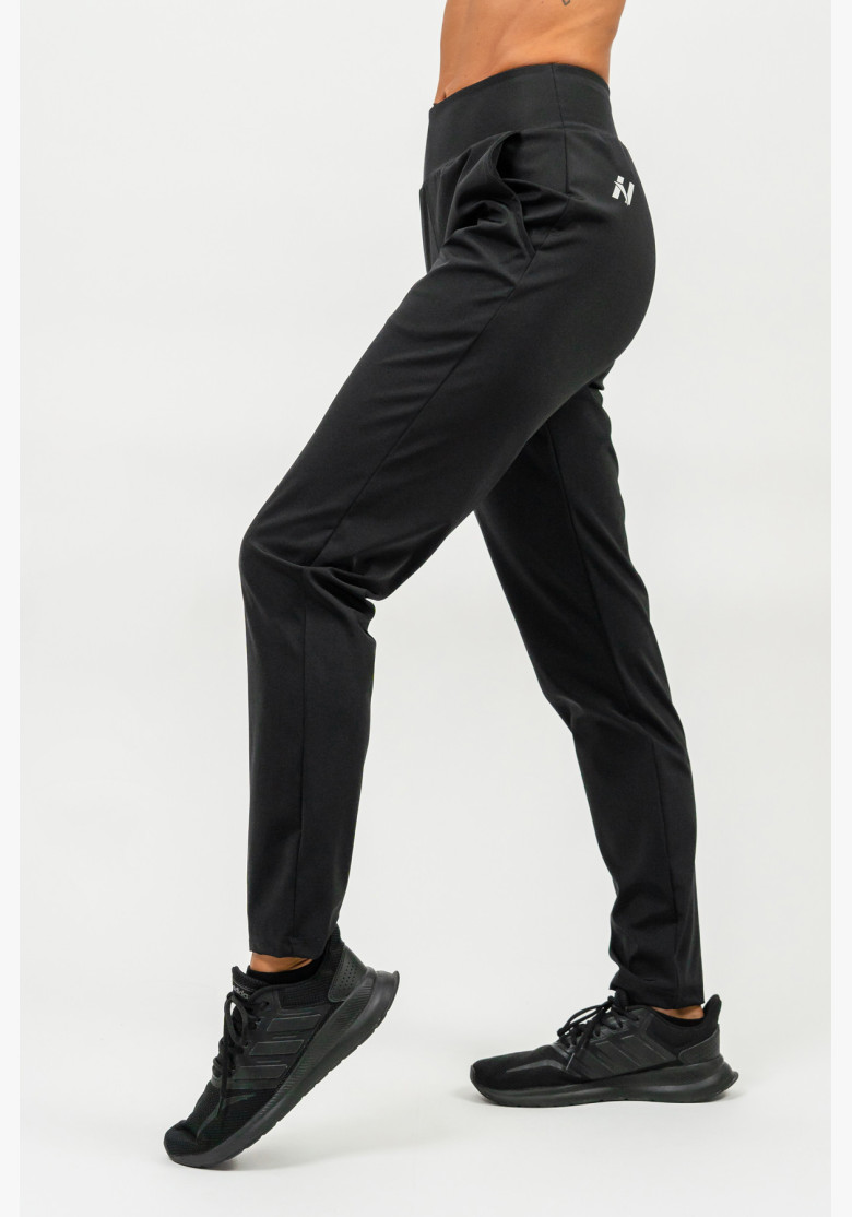 NEBBIA Slim fit leggings with pockets... NEBBIA Slim fit leggings with pockets...