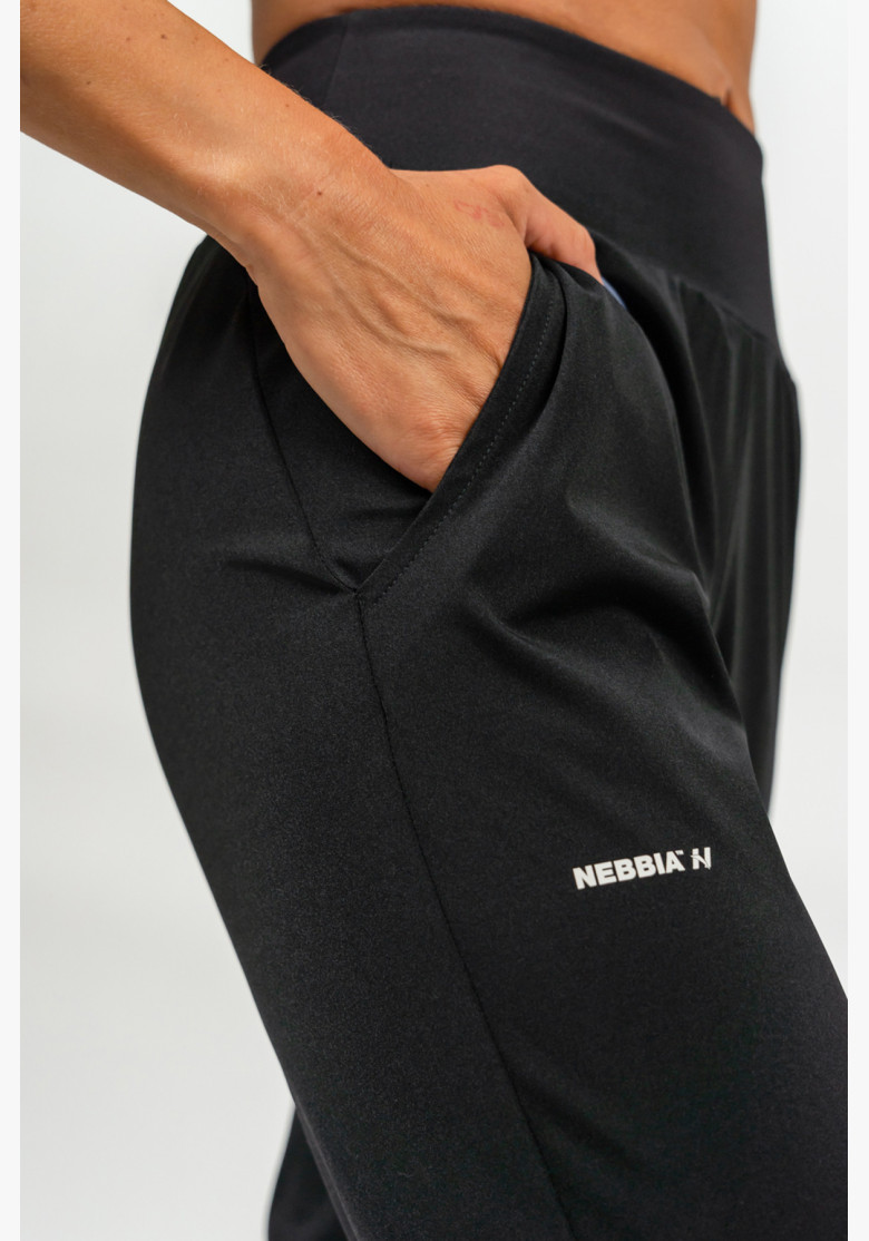 NEBBIA Slim fit leggings with pockets... NEBBIA Slim fit leggings with pockets...