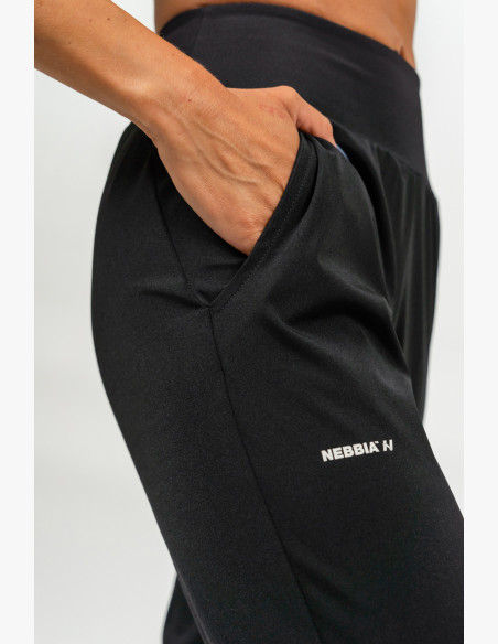 NEBBIA Slim fit leggings with pockets SLEEK black