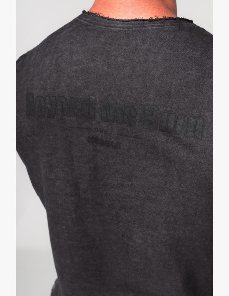 NEBBIA Washed-off mikina bez rukávov BEASTIN' čierna