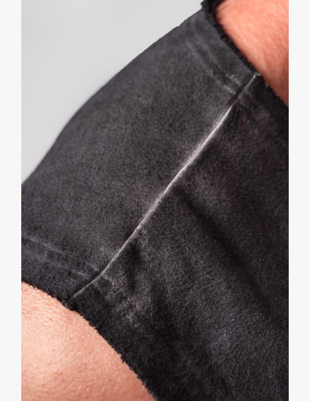 NEBBIA Washed-off mikina bez rukávov BEASTIN' čierna