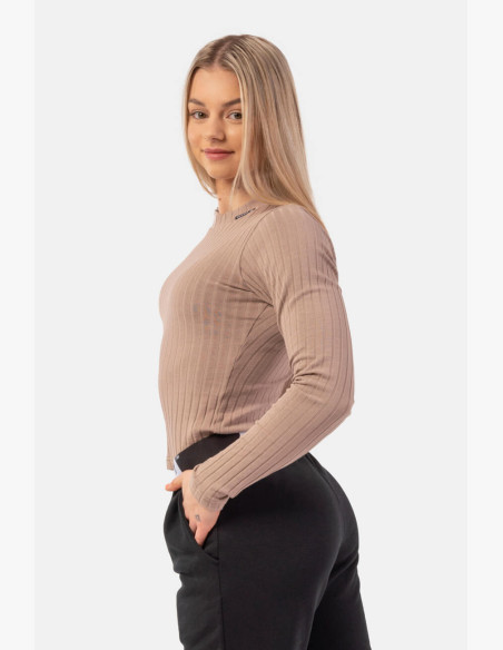 NEBBIA Ribbed long sleeve T-shirt in organic cotton brown