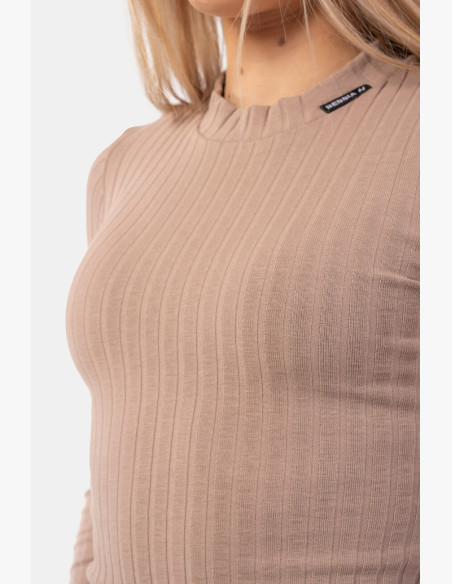 NEBBIA Ribbed long sleeve T-shirt in organic cotton brown