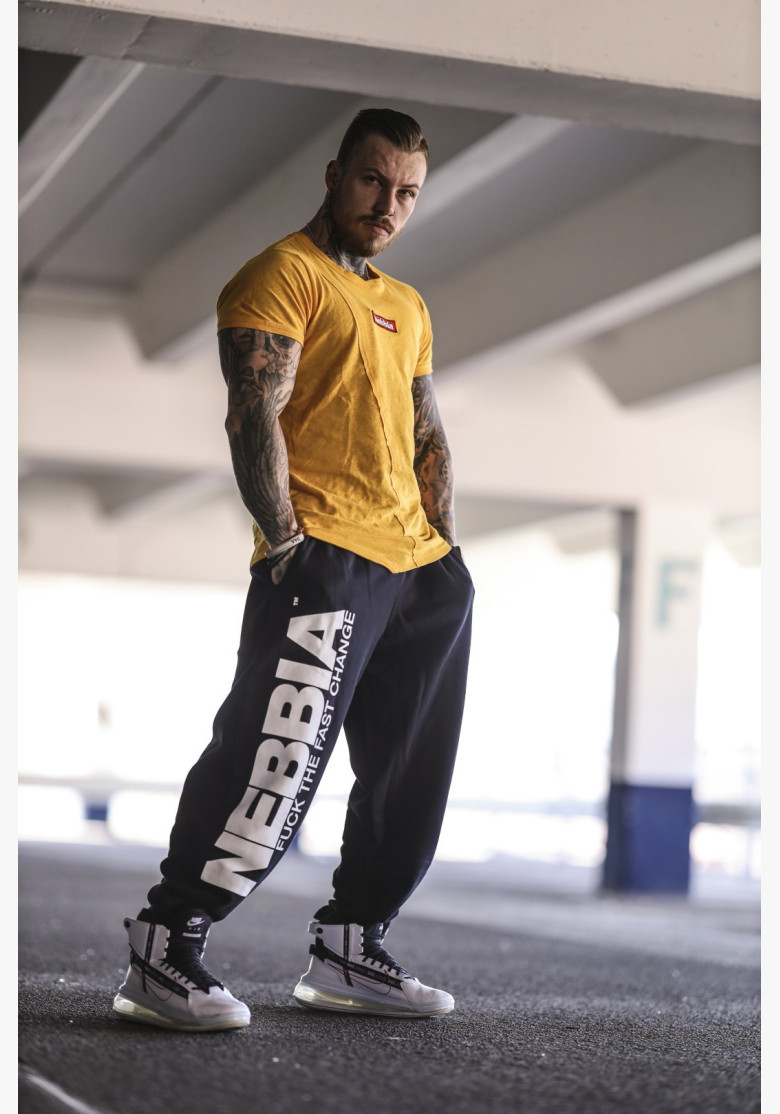 NEBBIA Kultové tepláky BEAST MODE-ON